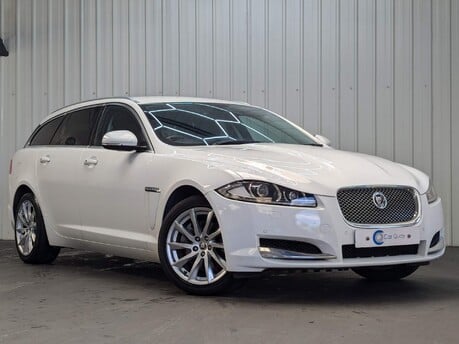 Jaguar XF D V6 PREMIUM LUXURY SPORTBRAKE 6