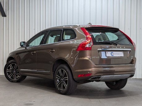 Volvo XC60 D5 SE LUX NAV AWD 9