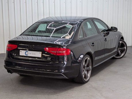 Audi A4 TDI QUATTRO BLACK EDITION 8