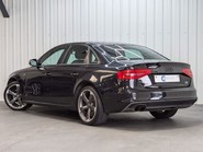 Audi A4 TDI QUATTRO BLACK EDITION 9