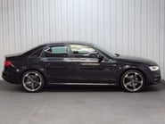 Audi A4 TDI QUATTRO BLACK EDITION 11