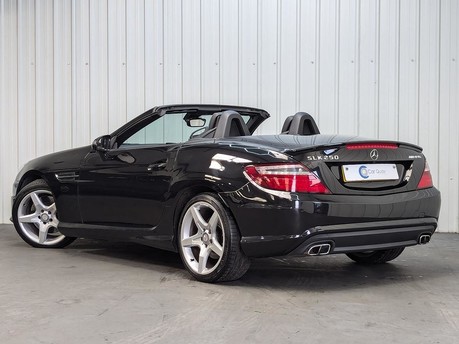 Mercedes-Benz SLK SLK250 CDI BLUEEFFICIENCY AMG SPORT 18