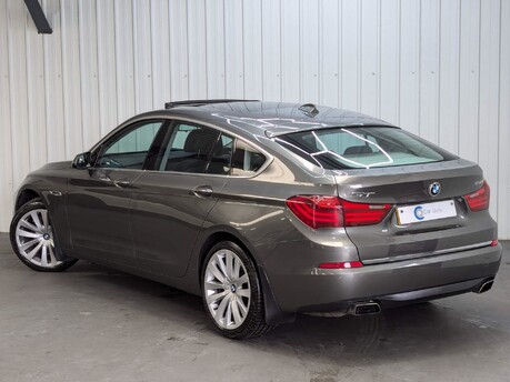 BMW 5 Series 550I LUXURY GRAN TURISMO 10