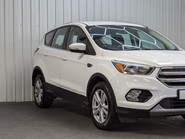 Ford Kuga ZETEC TDCI 18