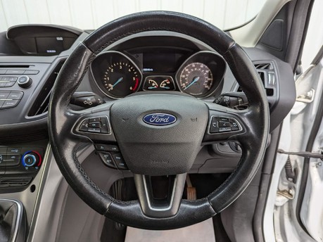 Ford Kuga ZETEC TDCI 67