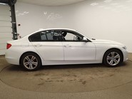 BMW 3 Series 2.0 320d Sport Auto Euro 5 (s/s) 4dr 4