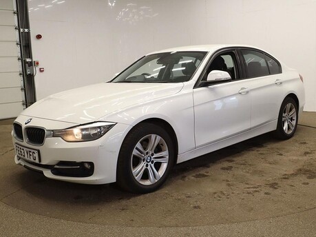 BMW 3 Series 2.0 320d Sport Auto Euro 5 (s/s) 4dr