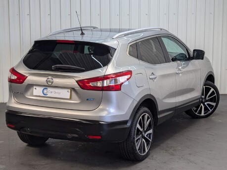 Nissan Qashqai DCI TEKNA 8