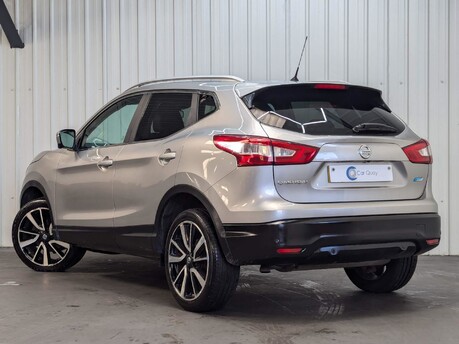 Nissan Qashqai DCI TEKNA 9