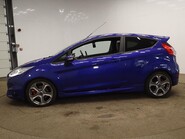 Ford Fiesta ST-3 8