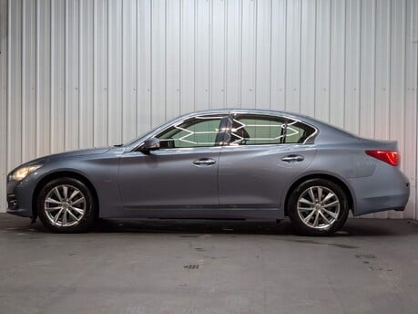 Infiniti Q50 PREMIUM D 15