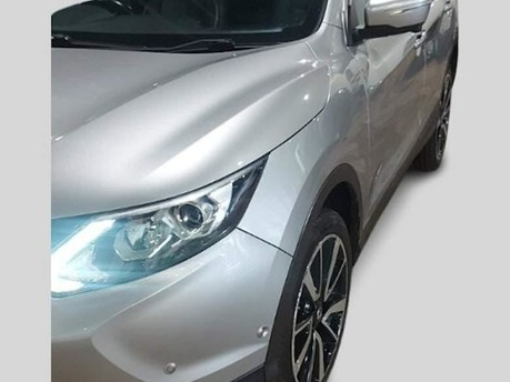 Nissan Qashqai DCI TEKNA 3