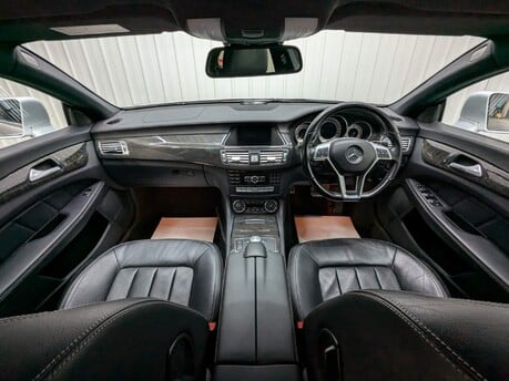 Mercedes-Benz CLS CLS350 CDI SPORT AMG 79