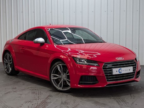 Audi TT TTS TFSI QUATTRO 1