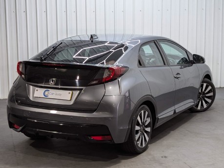 Honda Civic I-VTEC SE PLUS 10