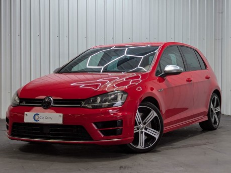 Volkswagen Golf R 8