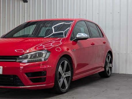 Volkswagen Golf R 20