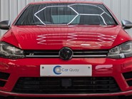 Volkswagen Golf R 24