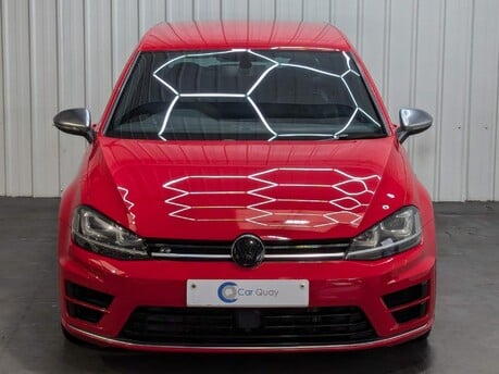 Volkswagen Golf R 22