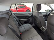 Volkswagen Golf SE NAVIGATION TDI BLUEMOTION TECHNOLOGY 60