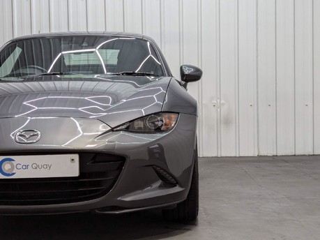 Mazda MX-5 RF SPORT NAV 40