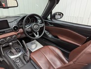 Mazda MX-5 RF SPORT NAV 60