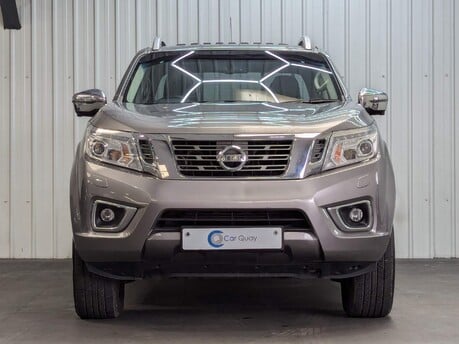 Nissan Navara DCI TEKNA 4X4 SHR DCB 17