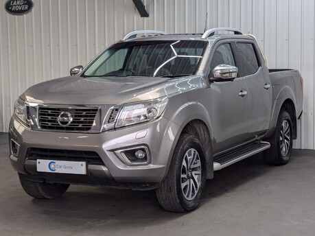 Nissan Navara DCI TEKNA 4X4 SHR DCB 23