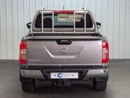 Nissan Navara DCI TEKNA 4X4 SHR DCB 37