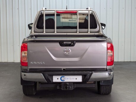 Nissan Navara DCI TEKNA 4X4 SHR DCB 37