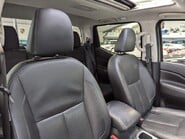 Nissan Navara DCI TEKNA 4X4 SHR DCB 49