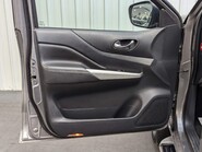 Nissan Navara DCI TEKNA 4X4 SHR DCB 56