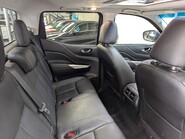 Nissan Navara DCI TEKNA 4X4 SHR DCB 57