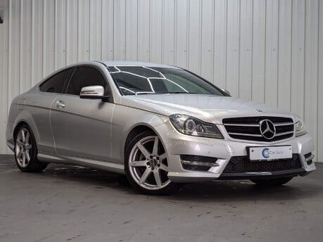 Mercedes-Benz C Class C220 CDI AMG SPORT EDITION 6