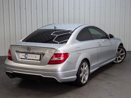 Mercedes-Benz C Class C220 CDI AMG SPORT EDITION 10