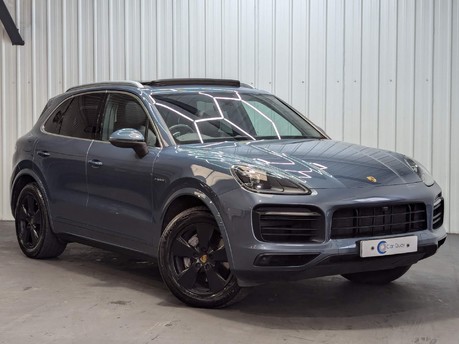 Porsche Cayenne V6 1