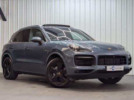 Porsche Cayenne V6 4