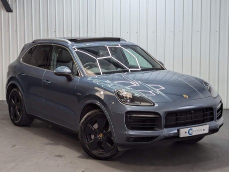 Porsche Cayenne V6 5