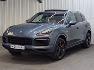 Porsche Cayenne V6 21