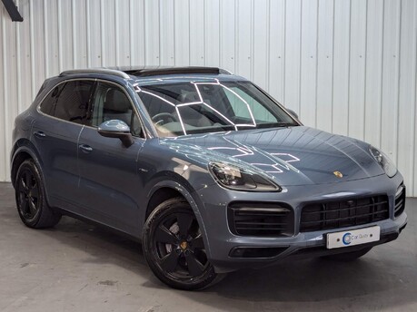 Porsche Cayenne V6 7