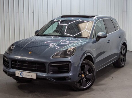 Porsche Cayenne V6 9