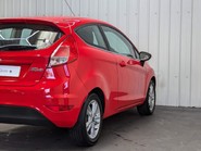 Ford Fiesta ZETEC 37