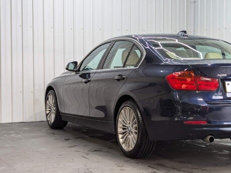 BMW 3 Series 320D XDRIVE LUXURY 30