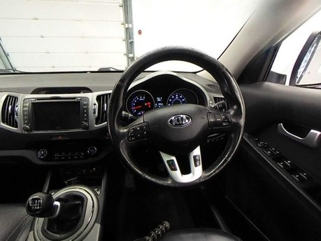 Kia Sportage CRDI 4 ISG 9