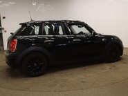 Mini Hatch COOPER 4