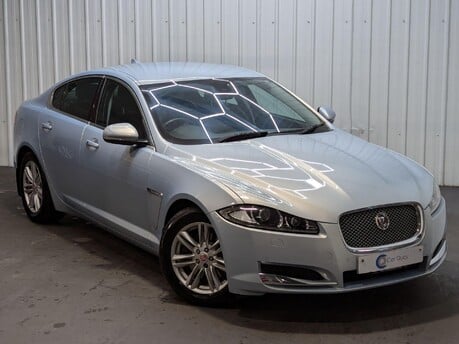 Jaguar XF D PREMIUM LUXURY 5