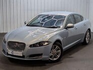 Jaguar XF D PREMIUM LUXURY 7