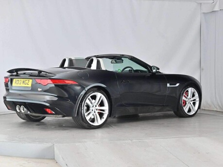 Jaguar F-Type V6 S 3