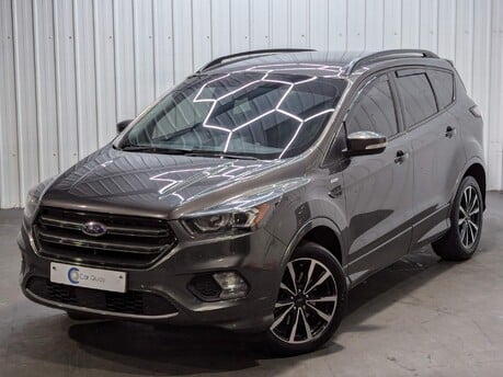 Ford Kuga ST-LINE TDCI 9