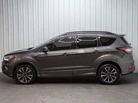 Ford Kuga ST-LINE TDCI 16